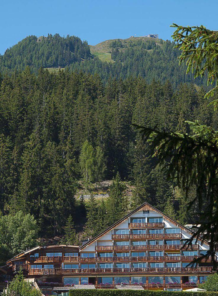 Hotel Etrier Crans-Montana Kültér fotó